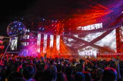 开云体育官网-中国选手在世界舞台上大放异彩，赢得掌声