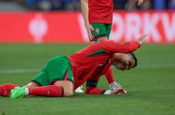 开云体育官方网站-包含葡萄牙翻盘比利时，范佩西制霸全场的词条