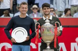 开云APP-世界网球队轻取西班牙网球队，阿尔卡拉斯关键制胜的简单介绍