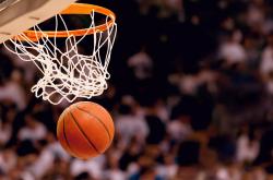 开云体育APP下载-赛道上的王朝更迭，阿斯顿马丁力克红牛，汉密尔顿展现绝对统治力