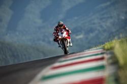 开云体育在线-羽坛新章，印尼队力克韩国队，黄鸭组合高光表现改写亚洲格局