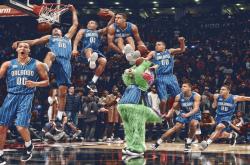 开云体育中国官网-哈斯奇迹夜，阿隆索关键制胜，史诗逆转威廉姆斯