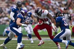 开云平台-极速逆袭，公牛翻盘雄鹿，F1年度争冠的赛道启示