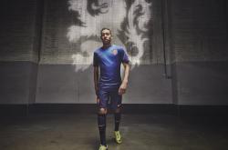 开云官方app入口-班凯罗，尼克斯横扫黄蜂背后的关键先生