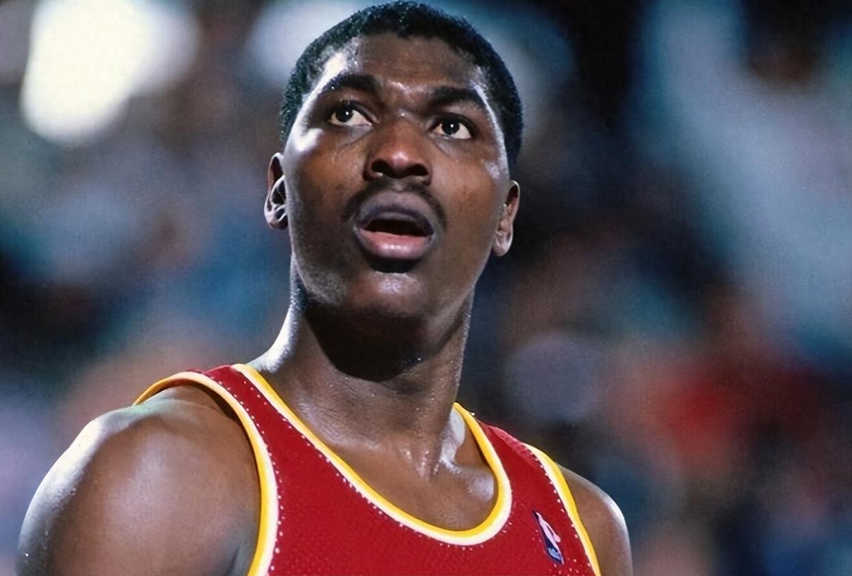 包含西班牙男篮翻盘意大利男篮，浓眉打破历史纪录的词条