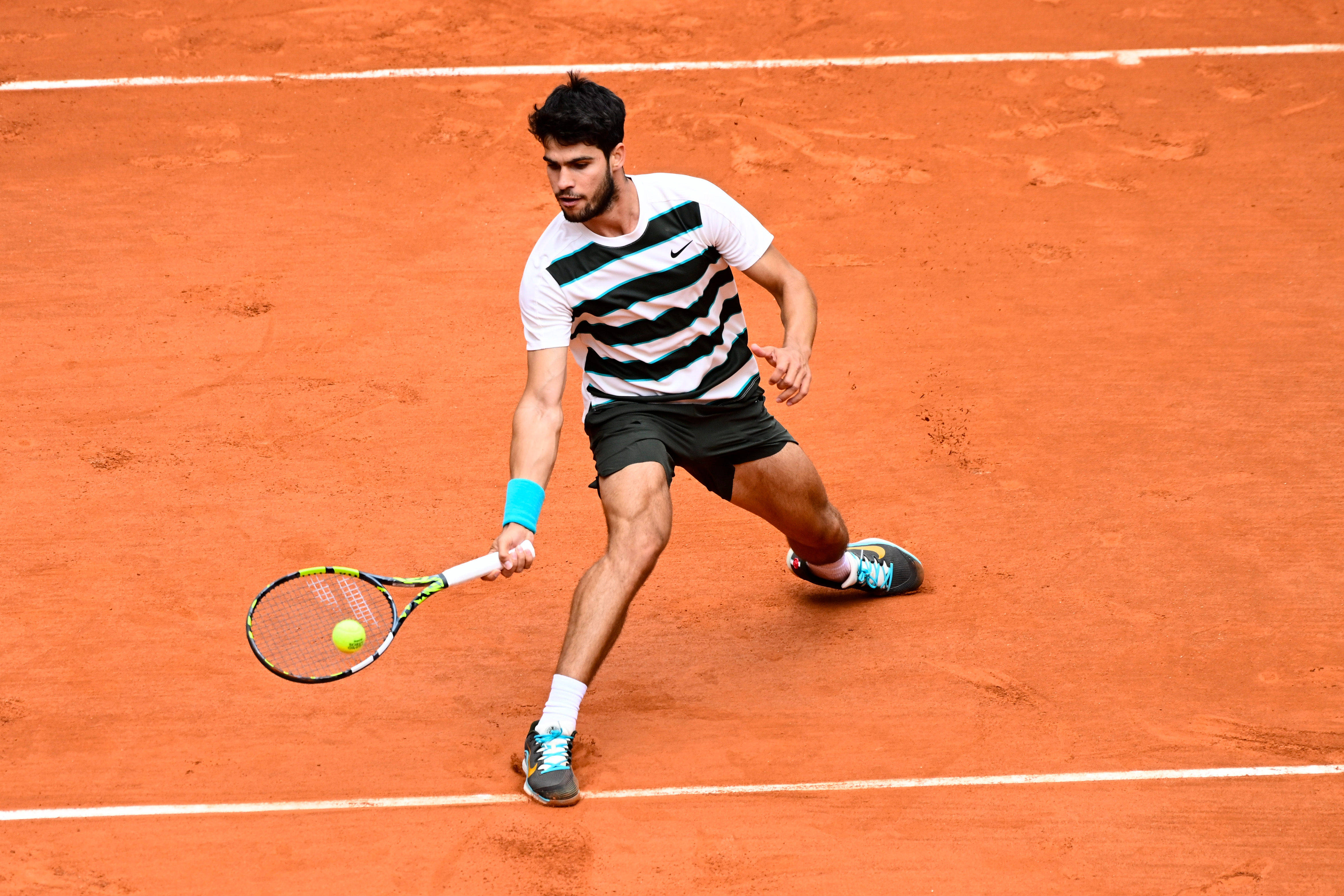 世界网球队横扫法国网球队,阿尔卡拉斯打破历史纪录的简单介绍 世界网球队横扫法国网球队,阿尔卡拉斯打破历史纪录的简单介绍