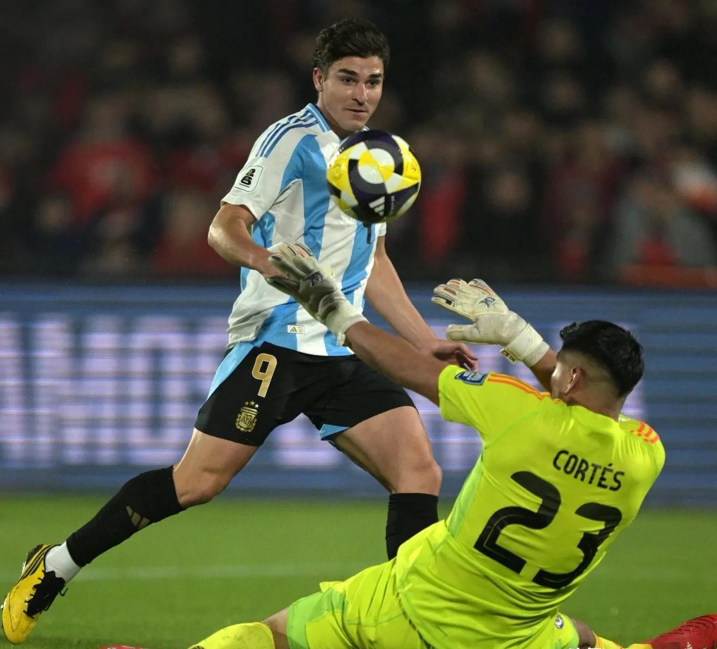 关于新赛季南美洲足球热情高涨，顶级对决令人期待的信息