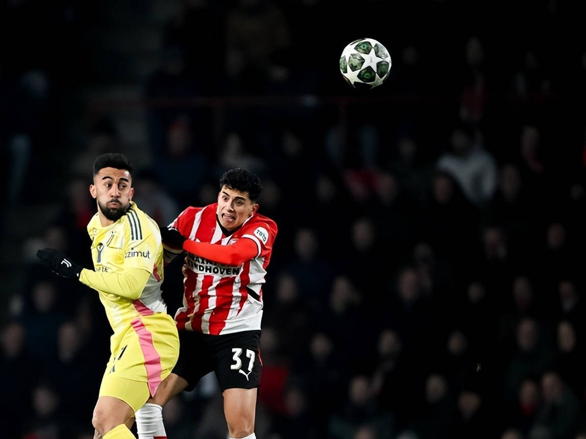 PSV埃因霍温在荷甲比赛中击败对手,表现抢眼的简单介绍 PSV埃因霍温在荷甲比赛中击败对手,表现抢眼的简单介绍