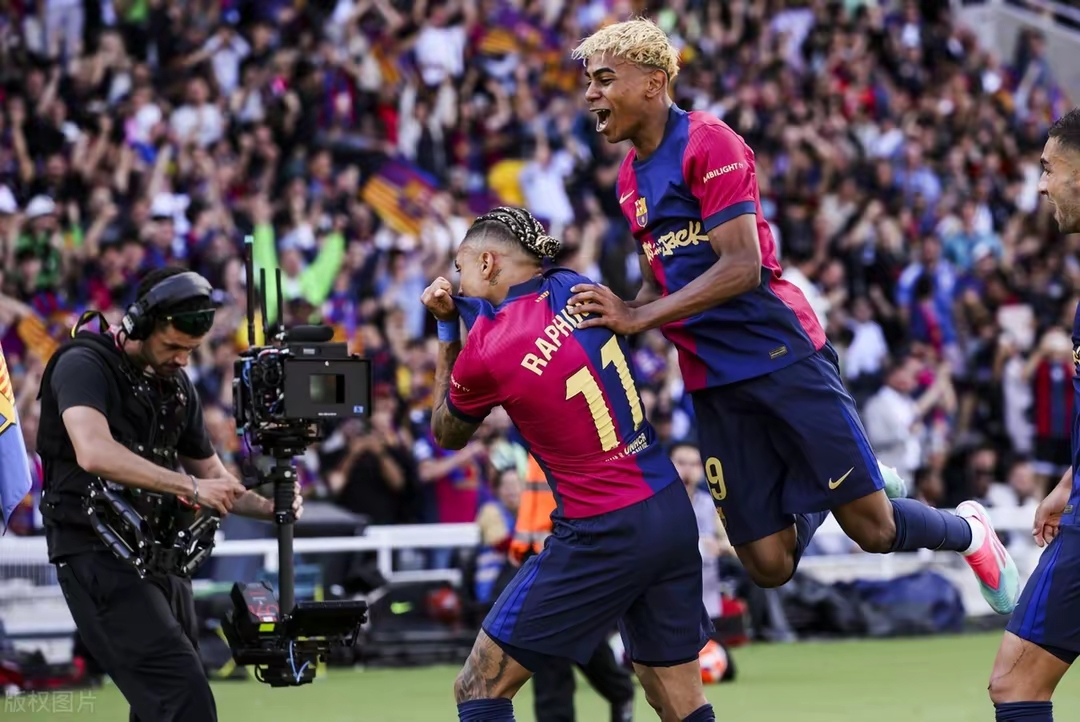 梅西C罗对决——巴黎拜仁夺走英超德甲积分王的简单介绍