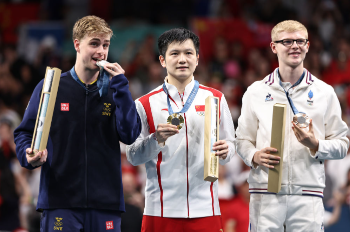 德国队横扫韩国队，樊振东统治全场