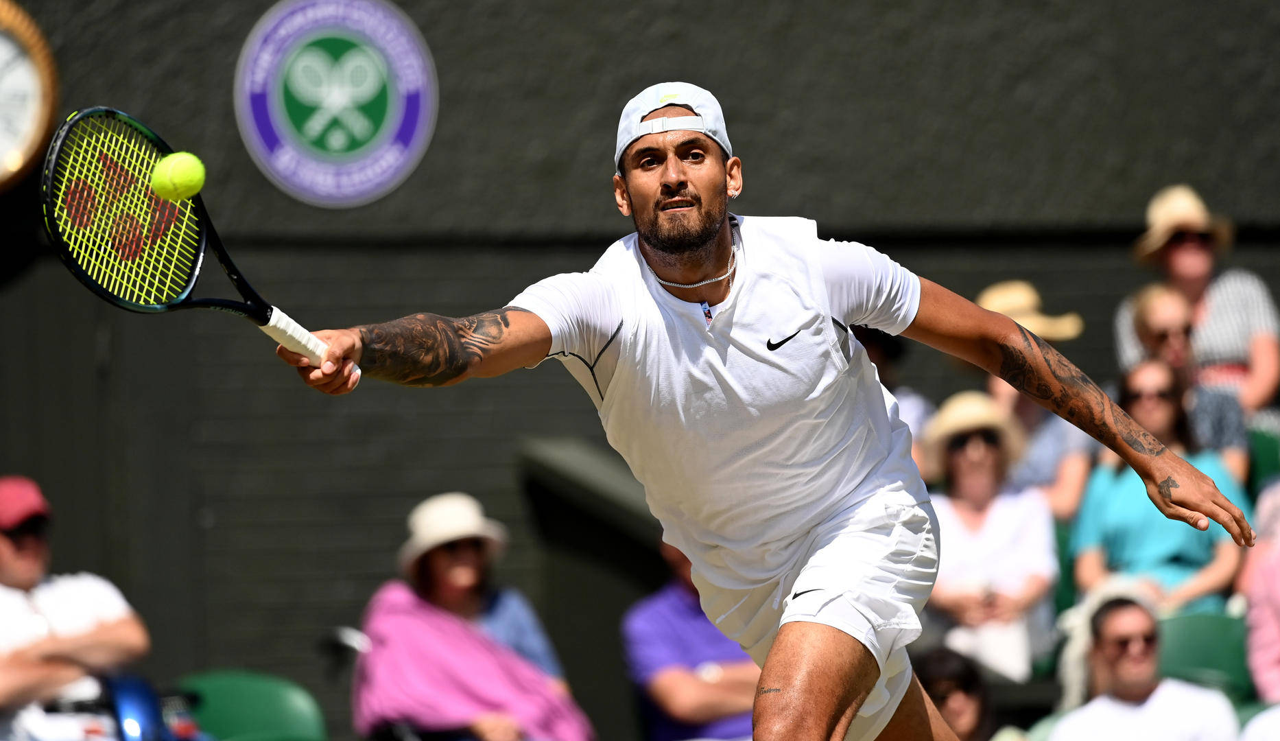 澳大利亚网球队完胜日本网球队，克耶高斯绝境逆转的简单介绍