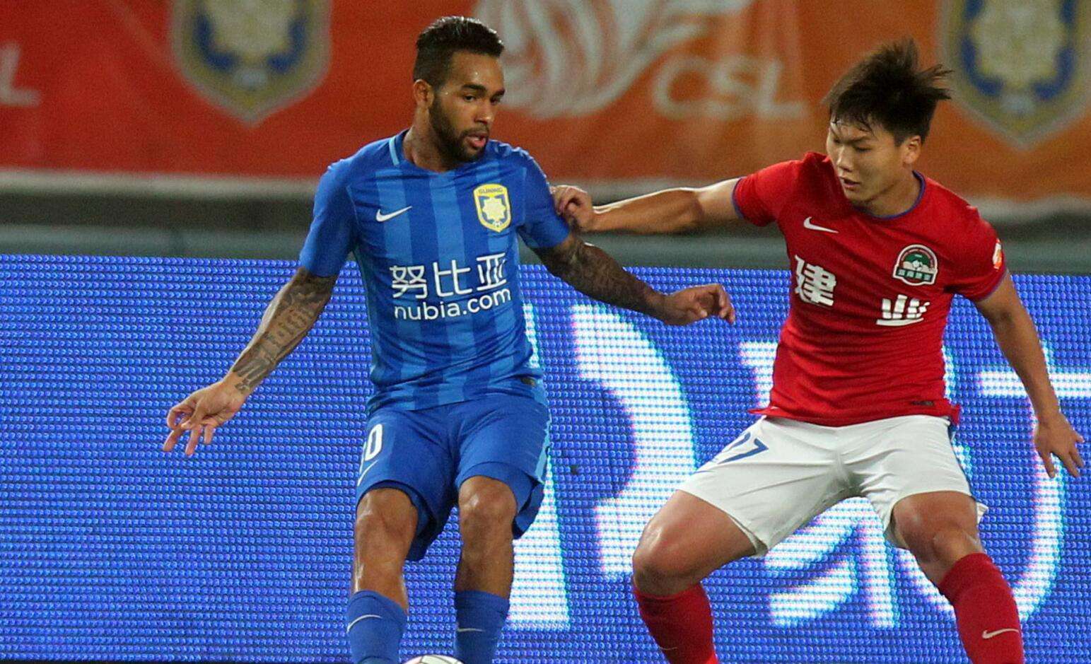 包含苏宁主场惨败国安，中超胜负无定的词条