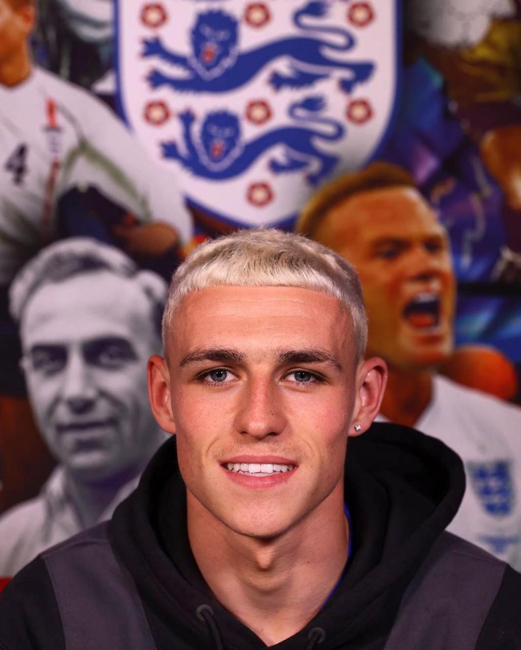 英格兰险胜马赛，福登惊艳四座的简单介绍