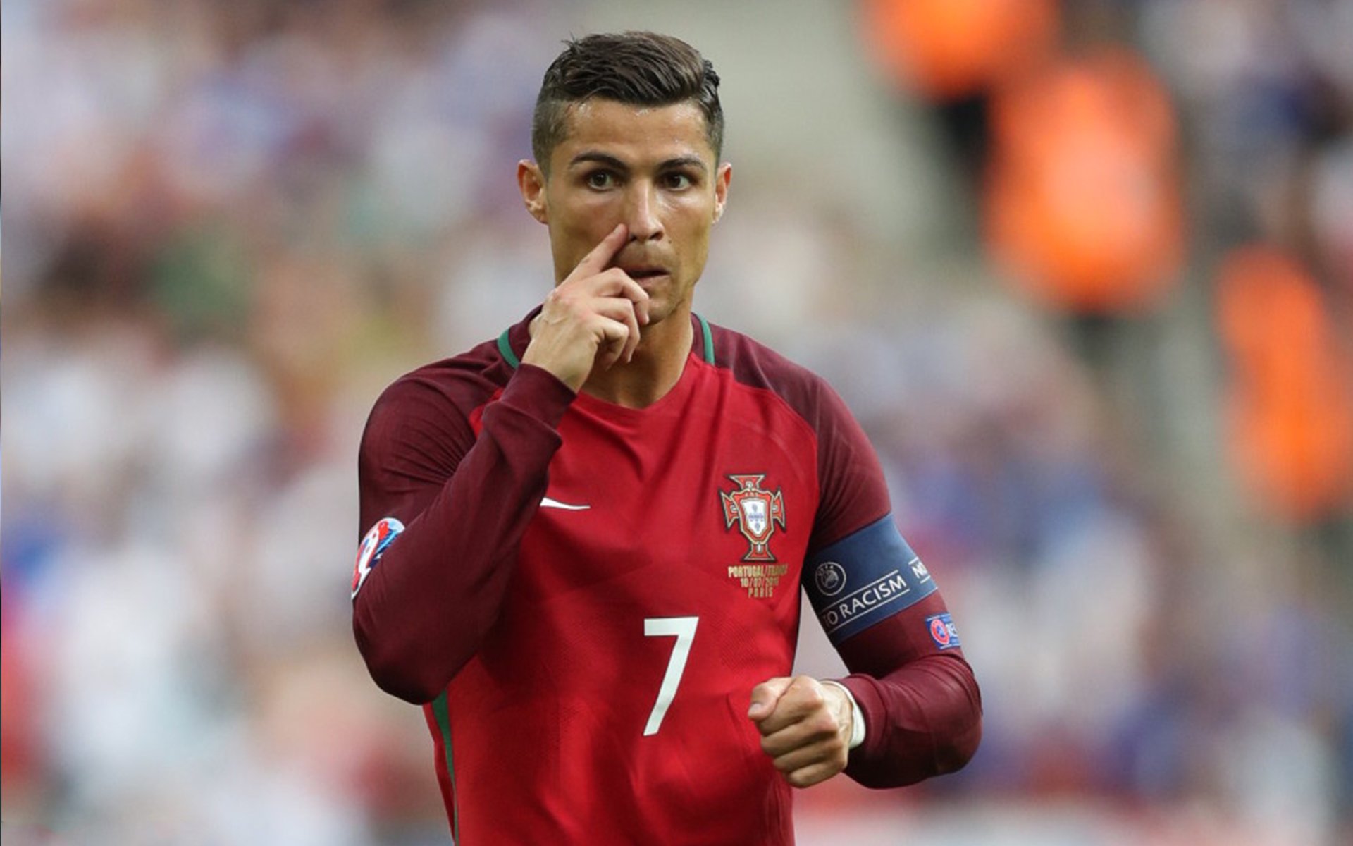 翡翠利刃刺穿红白铁幕，当爱尔兰的野性足球在伯纳乌写下现代神话