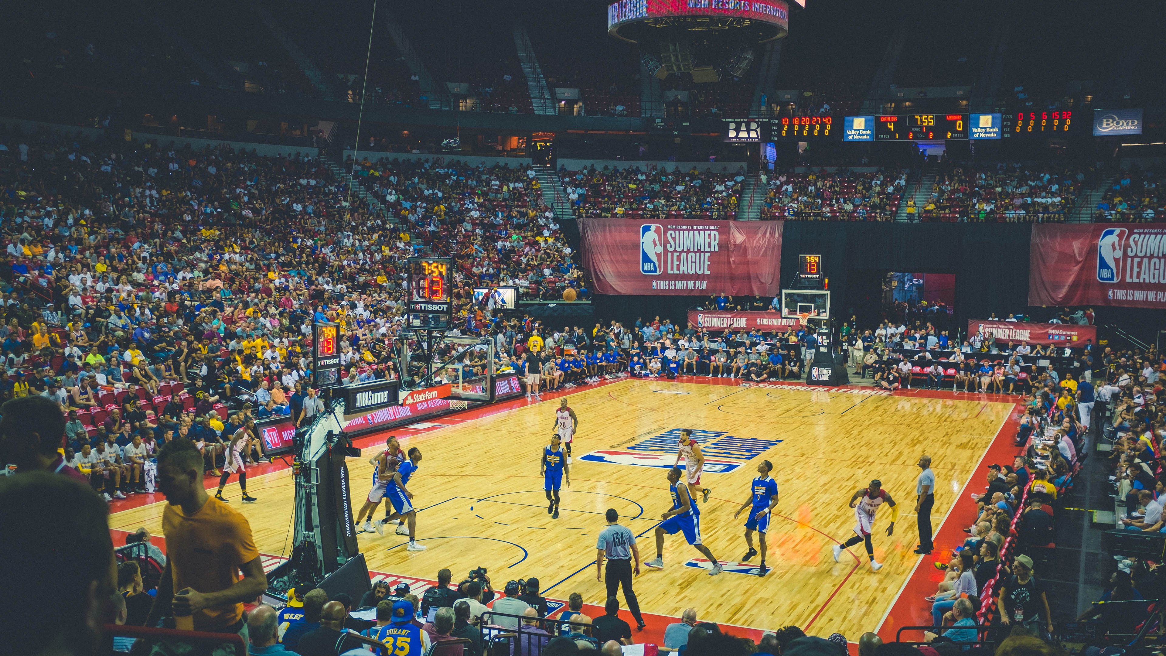 奥运周期关键战之夜,京多安扛起全队